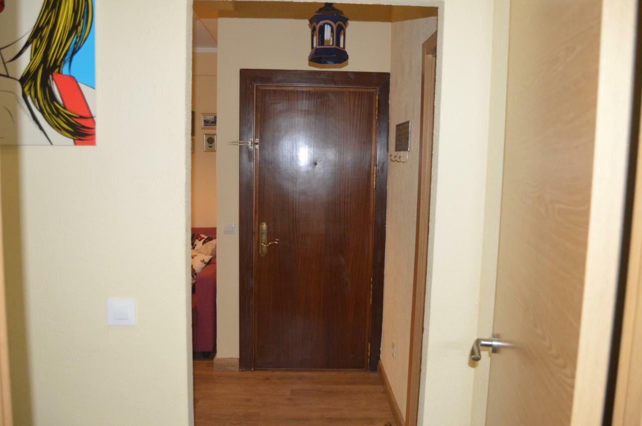 Romantic With Free Parking Apartment *